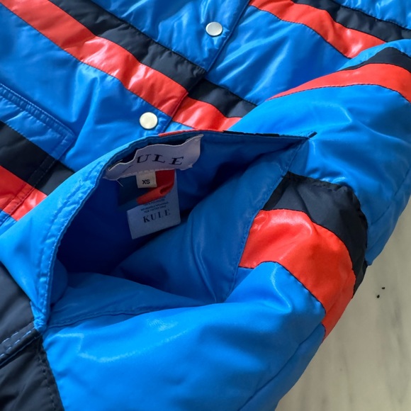 Kule Reversible Vest Like New - Picture 9 of 16